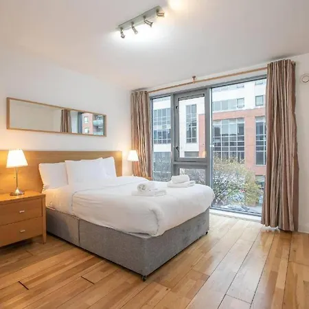 City Centre Mondern 1 Bed Apt - Sleeps 4 Open Booking Lägenhet Dublin
